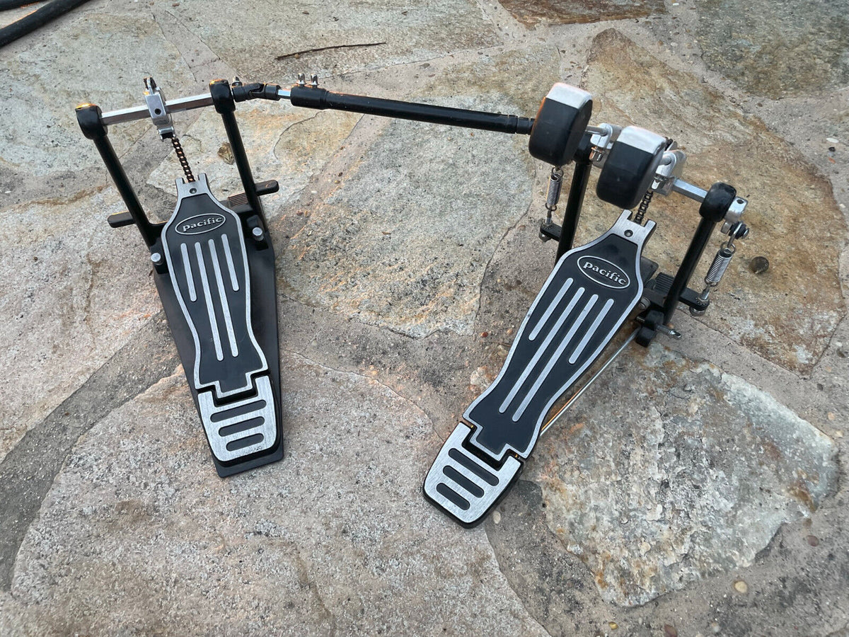 Pearl P122TW Double Bass Kick Drum Pedals Blakes Drum Shop