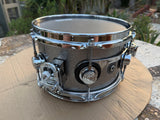 DW Collectors 10x6 Maple Side Snare drum with ten and six wood3