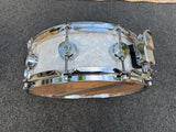 Dw Collectors White Marine Pearl 14x5 Snare Drum2