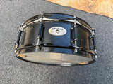 Pearl Ultracast 14"x5" Cast Aluminum Snare Drum – Satin Black w/ Black Hardware1