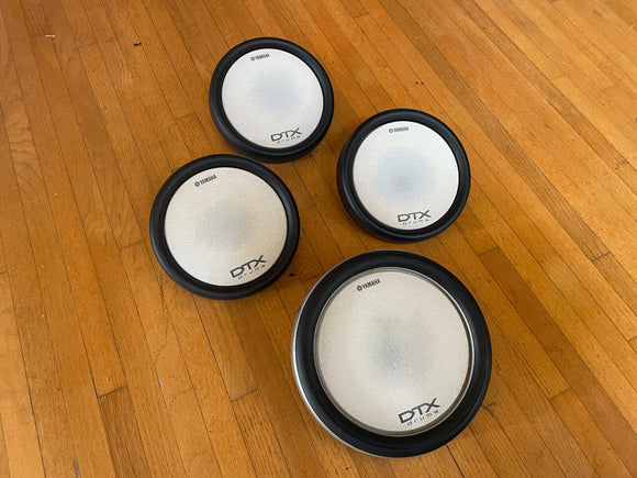 FOUR PACK Yamaha XP70 7