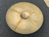 Vintage Zildjian Avedis 21" Ride Cymbal - 2924 grams4