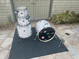 Pearl Export 4pc Drum Set kit in Slipstream White1
