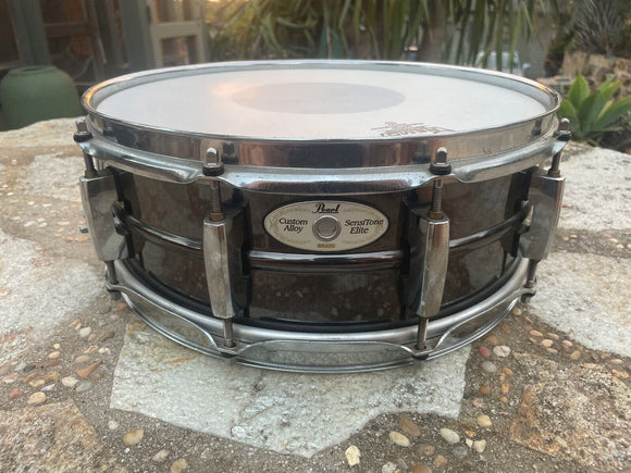Ludwig 14x7 Heirloom Stainless Steel Snare Drum