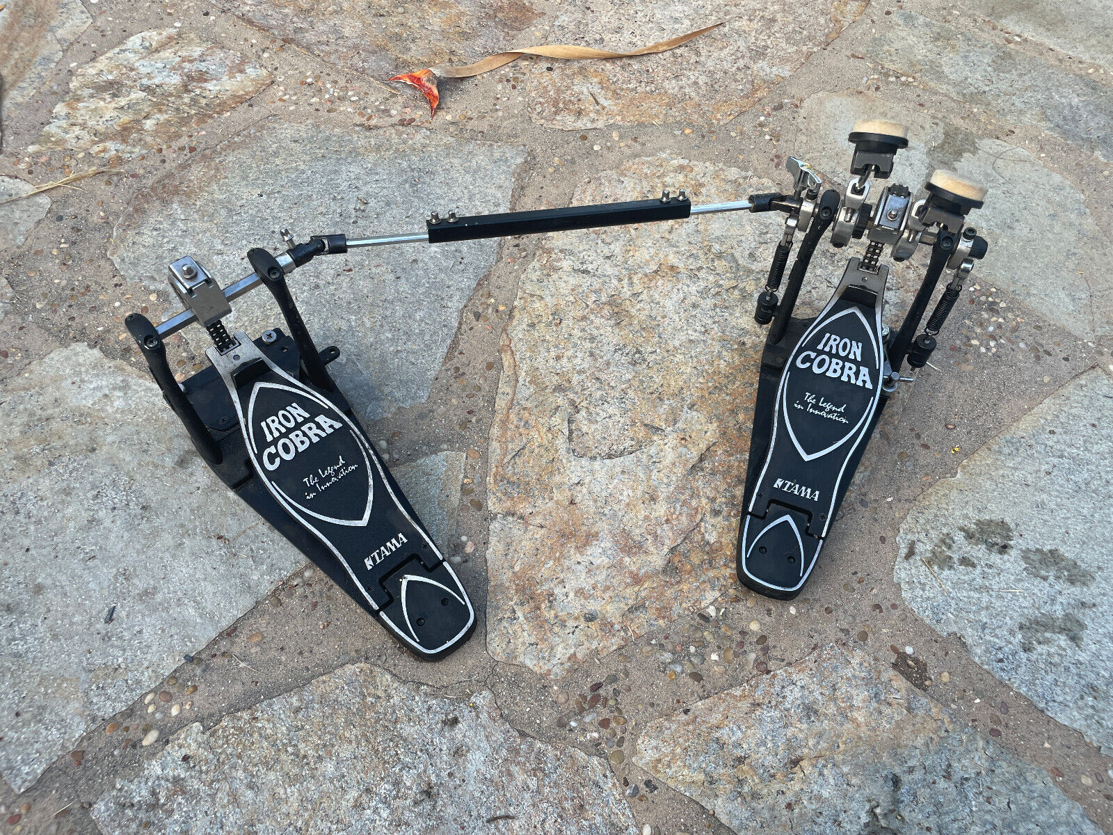 tama the legend in innovation pedal Tama Iron Cobra R900 Twin Pedal Rolling Glide R 900 – Blakes Drum Shop