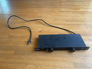 Furman M-8LX 15 AMP Professional Rackmount Performance/Studio Power Conditioner