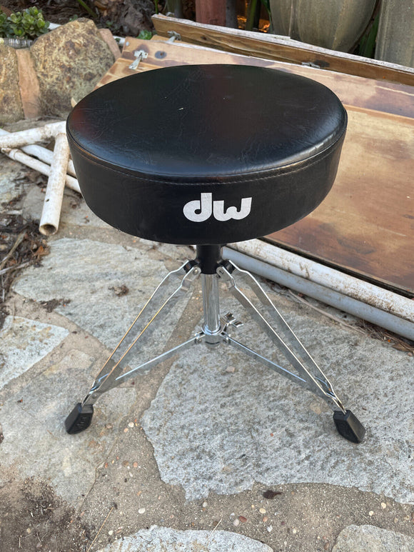 DW DWCP3100 Throne