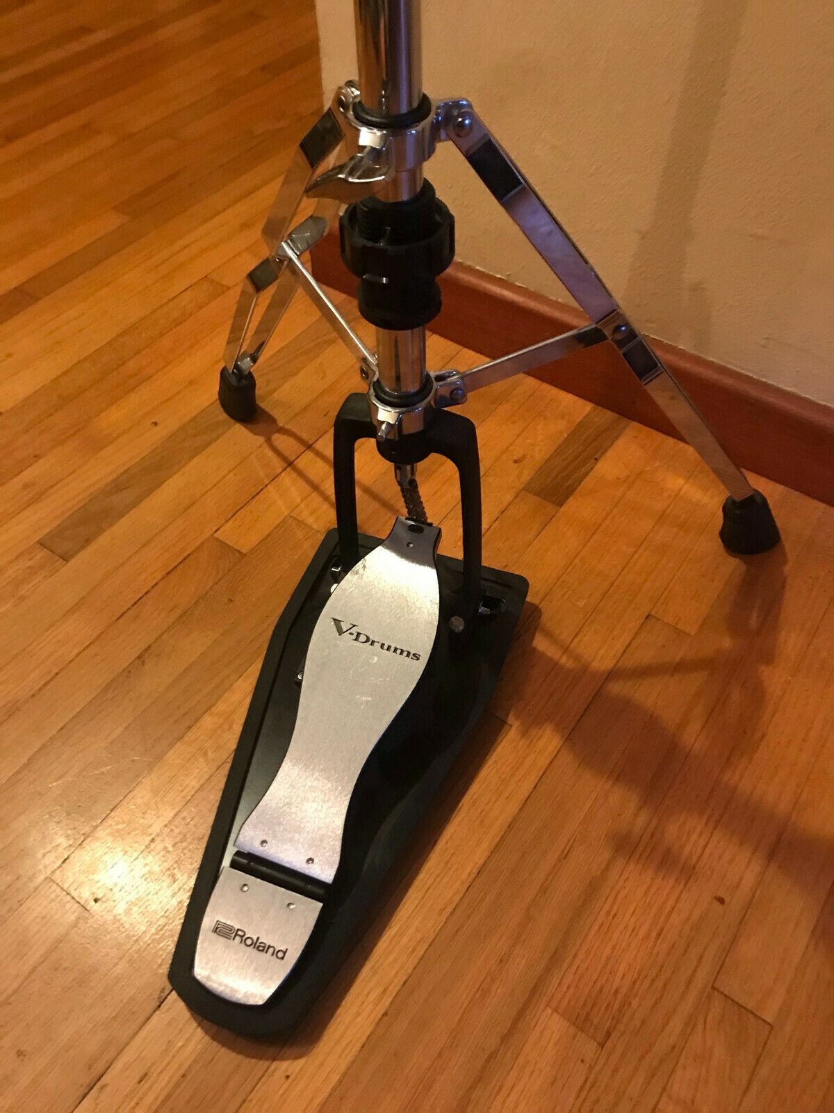 Roland RDH 120A Heavy Duty Hi hat Stand with Noise Eater Blakes Drum Shop