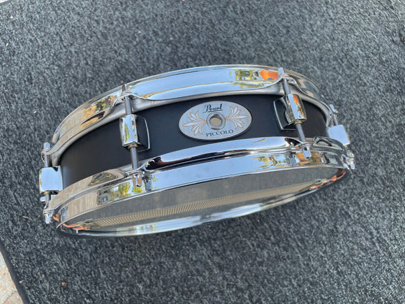 Pearl 3 x 13 Black Steel Piccolo Snare Drum