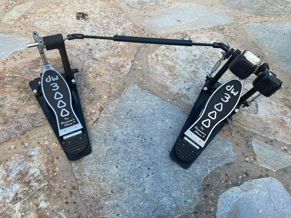 DW 3000 Series DOUBLE Bass Drum Pedal
