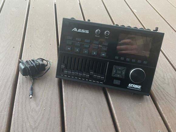 Alesis Strike Performance brain Drum  Module  - Crack on front screen
