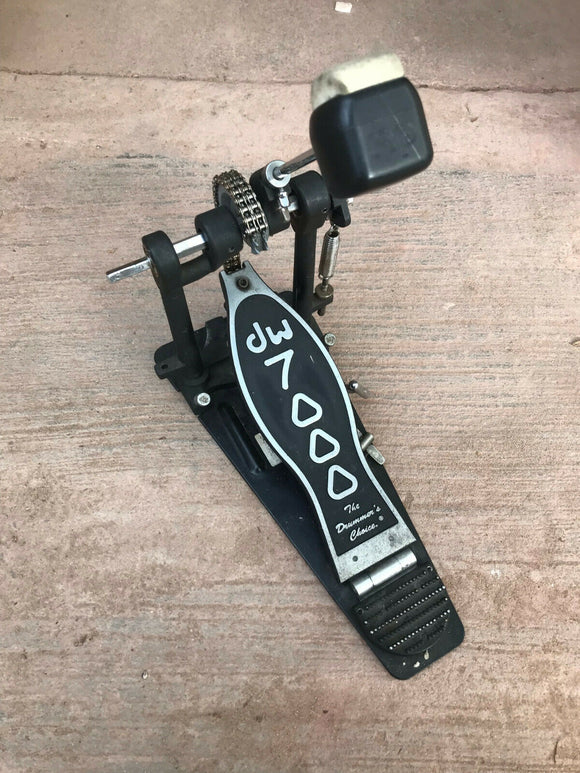 DW 7000 Single Pedal taken from a  Master Side of a double