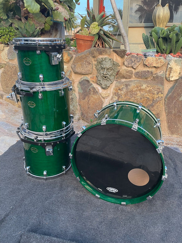 Tama Starclassic Maple 4pc Drum Set kit 22x16,12x10,14x13,15x14