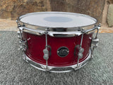 DW Performance Series 6.5x14" Maple Snare Drum - Cherry Stain