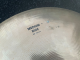 Zildjian Avedis 22" Medium Drum Ride w/ Rivets screws