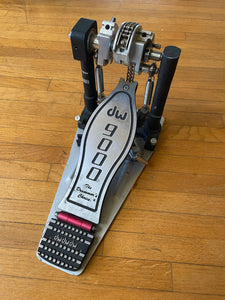 DW 9000 Double / Single Bass Drum pedal - Master from a double pedal