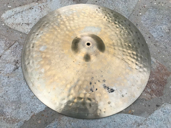 Zildjian 22” K Dark Medium Ride Ride Cymbal