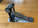 DW 9000 Double / Single Bass Drum pedal - Master from a double pedal