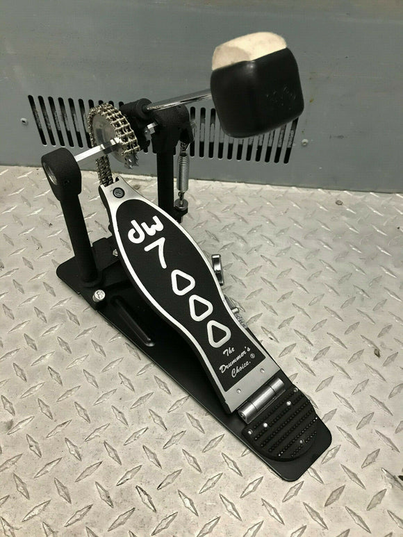 DW 7000 Series Single Bass Drum Pedal – Blakes Drum Shop