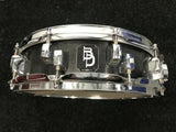 BALTIMORE Professional SNARE DRUM - PRO SERIES 14 x 4 Earth Black G Lacq