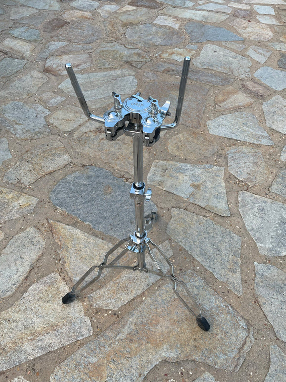 DW 9900 Heavy-Duty 9000 Series Double Tom Stand