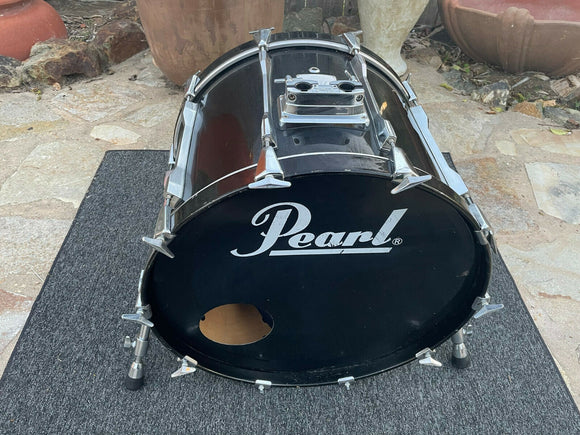 PEARL CZX Studio 22x16 Bass drum in Crimson Quartz!!