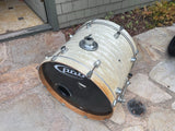 PDP CX Maple 22x18 Bass  Drum white onyx
