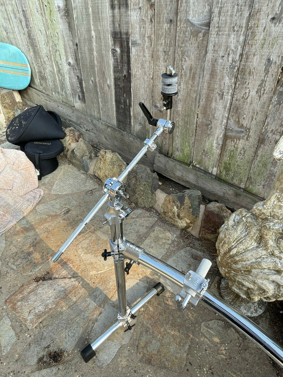 DW DWCPRKMAIN 9000 Series Main Rack Package – Blakes Drum Shop