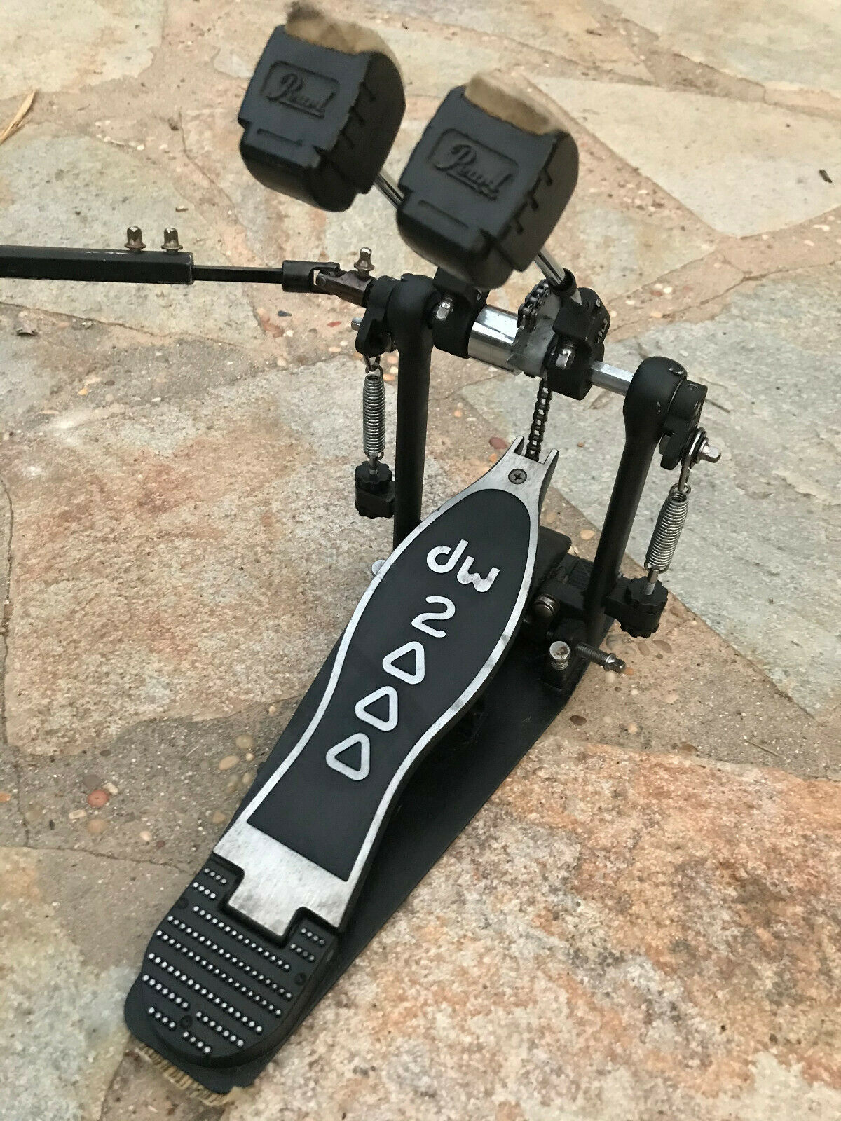 dw 2000 double pedal DW 2000 Series Double Bass Drum Pedal – Blakes Drum Shop