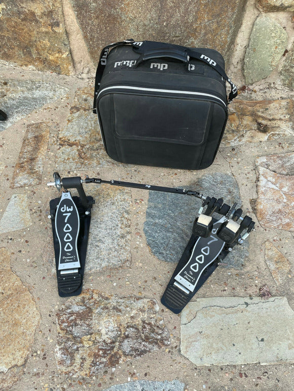 DW 7000 Series DOUBLE Bass Drum Pedal - Single Chain - With Case