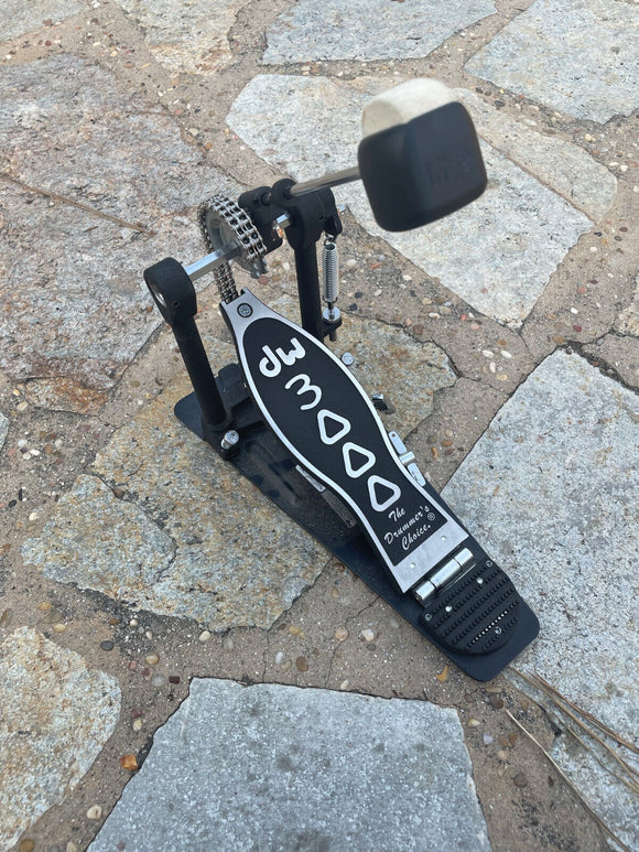 DW DWCP3000 3000 Series Single Bass Drum Pedal